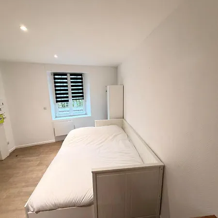 C Coispine En Rdc Face A La Meuse Charleville-Mézières