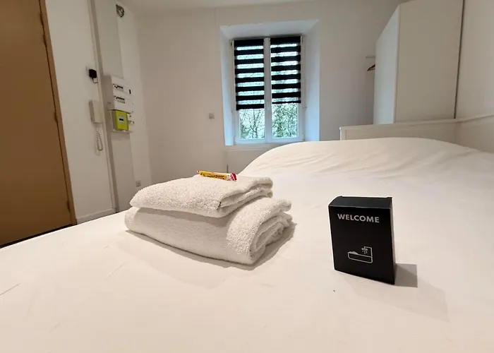 Apartmán C Coispine En Rdc Face A La Meuse *